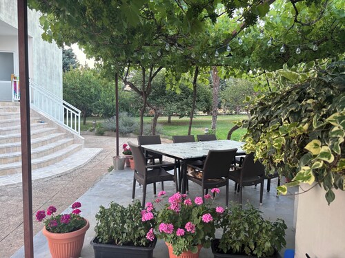 Guesthouse Vionica - Peace & Pool Oasis near Međugorje