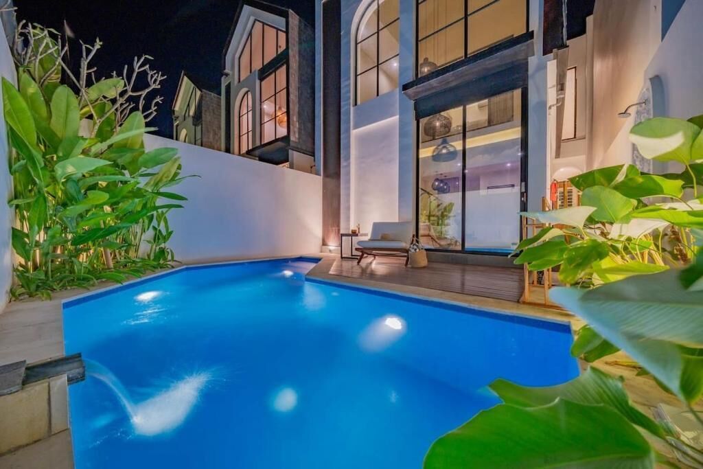 Villa Comfort | Piscina | Piscina all'aperto