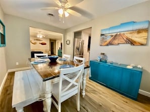 Dining - Like Having Two Beach Houses in One! (Port O`Connor)