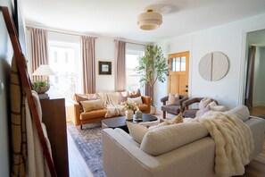Smart-tv och eldstad
