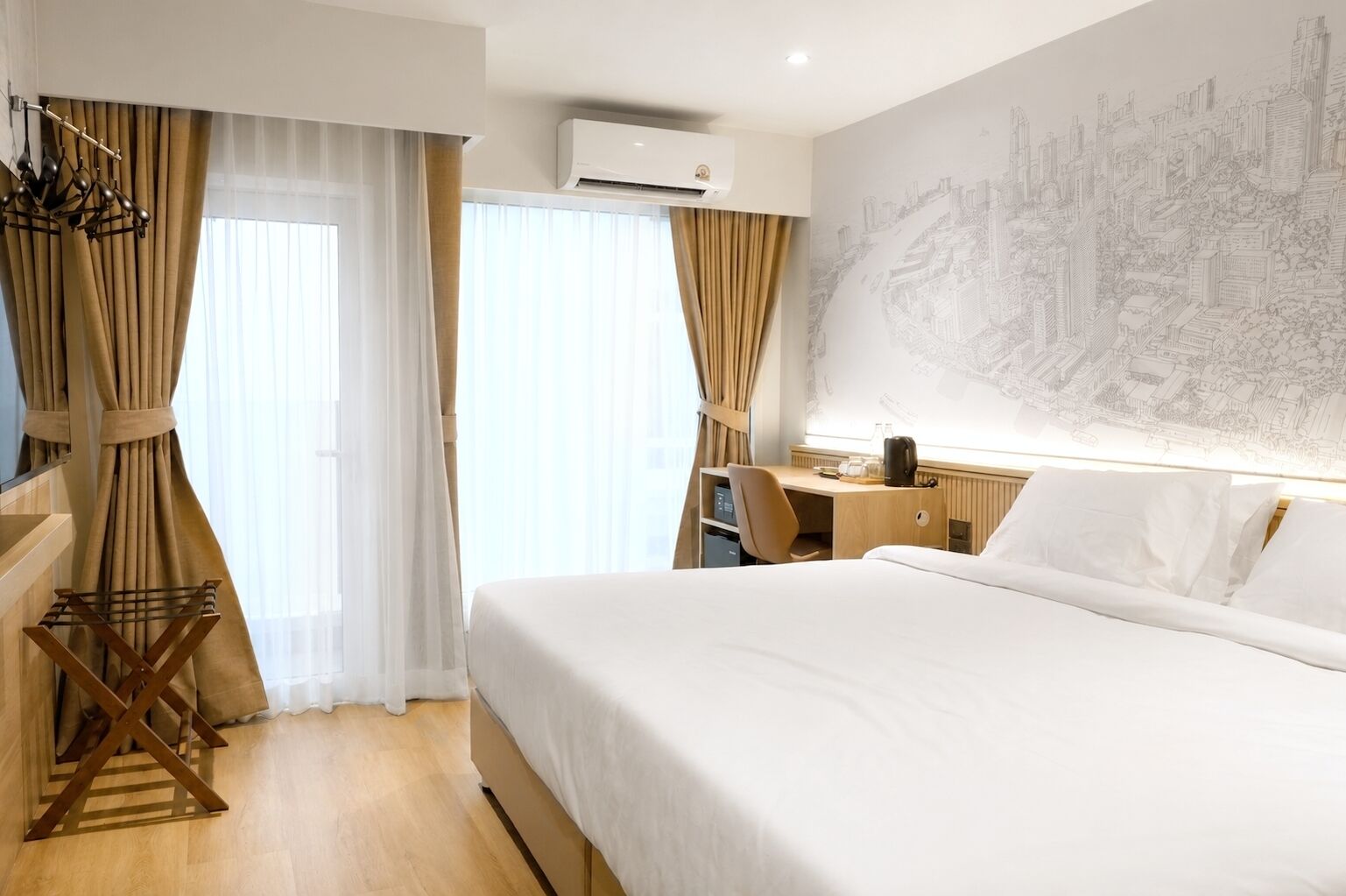 Superior Double or Twin Room | WiFi (free)