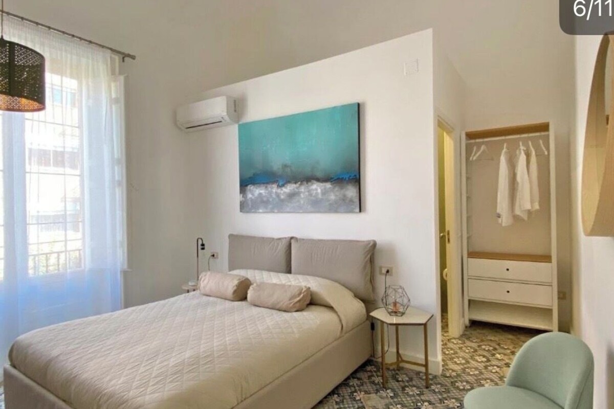 Habitación doble Deluxe, balcón, vista a la ciudad (Butera) | Escritorio, espacio para trabajar con laptop y wifi gratis 