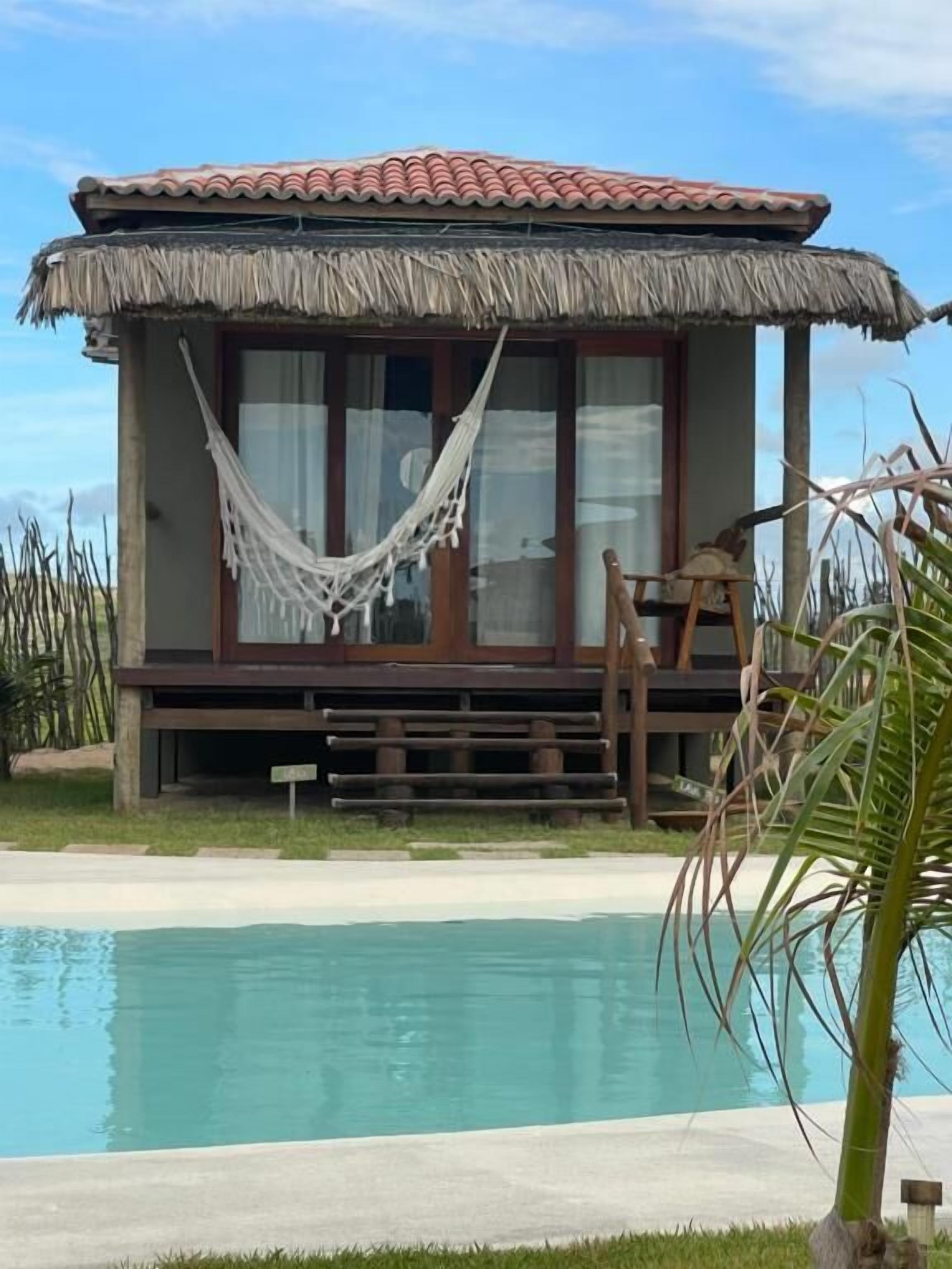 2 piscinas al aire libre