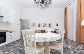 Dining - Vrbo Property (Siracusa)