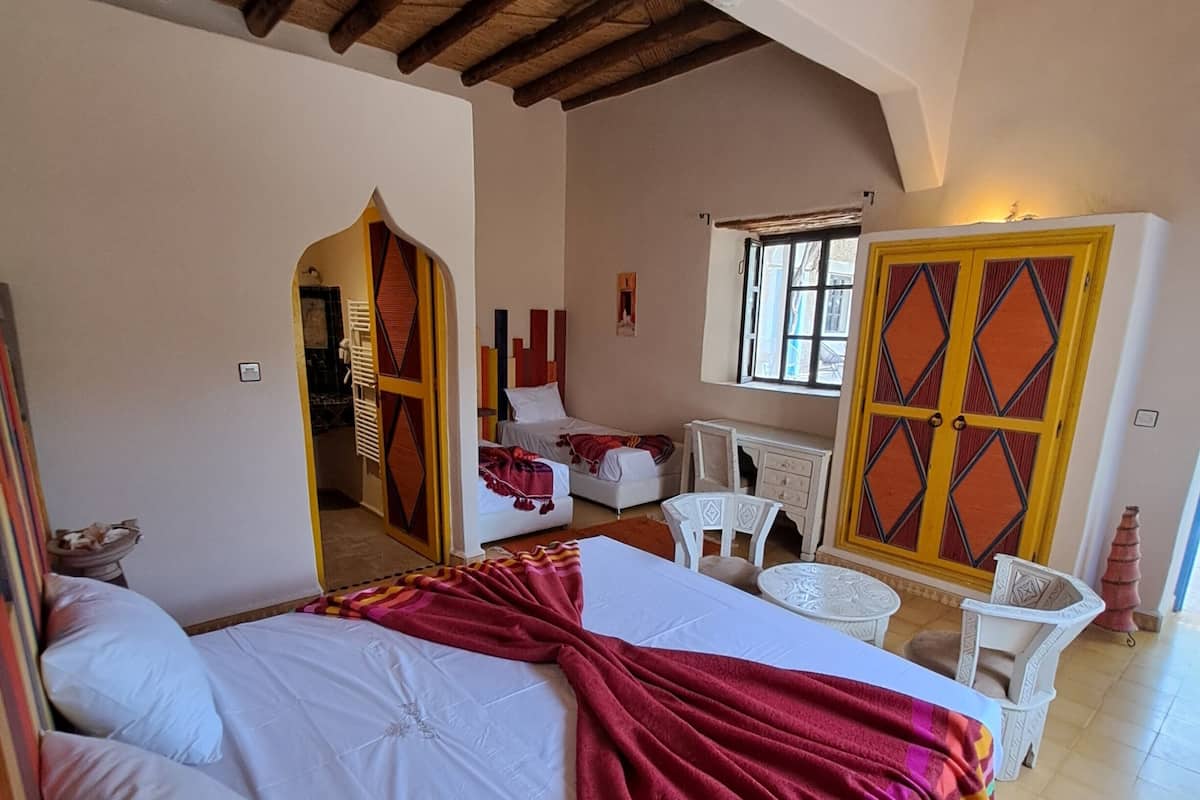 Comfort Double or Twin Room, Garden View | Premium bedding, pillow-top beds, in-room safe, blackout curtains