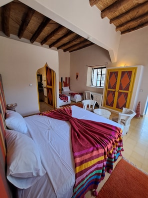 Comfort Double or Twin Room, Garden View | Premium bedding, pillow-top beds, in-room safe, blackout curtains