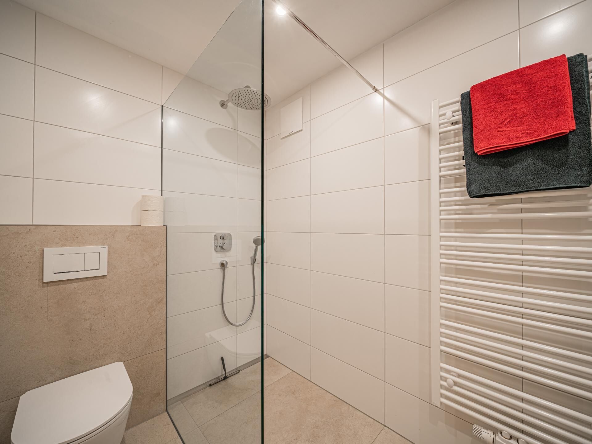 Lejlighed - 2 soveværelser | Badeværelse | Hårtørrer, Toiletpapir