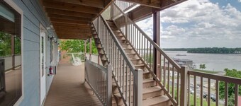 The Deckhouse at Aerie`s Resort