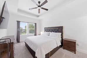 8 Schlafzimmer, Bügeleisen/Bügelbrett, WLAN, Bettwäsche