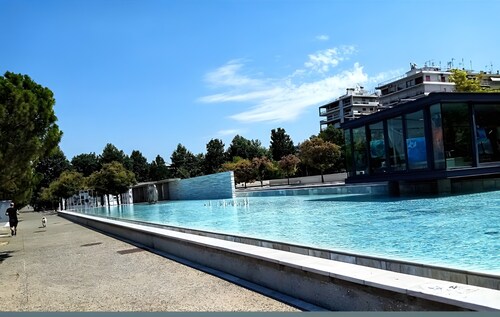 Crystal Apartment - Green Views & Modern Design in Thessaloniki