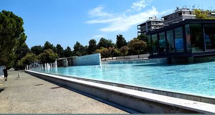 Crystal Apartment - Green Views & Modern Design in Thessaloniki