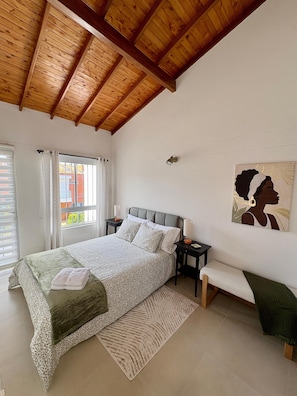 3 Schlafzimmer, Bügeleisen/Bügelbrett, kostenloses WLAN, Bettwäsche