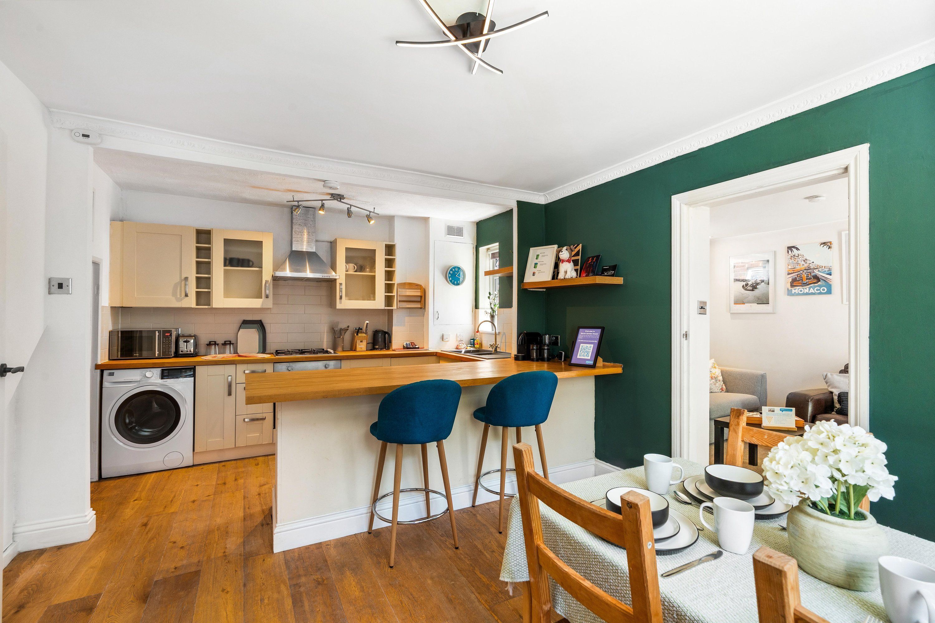 Fridge, microwave, oven, dishwasher