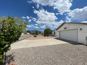 Property grounds - Enchanted Hills Pool & Hot Tub w/ Sandia Mountain Views! (Rio Rancho)