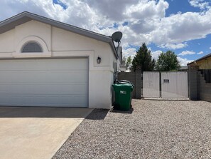 Property grounds - Enchanted Hills Pool & Hot Tub w/ Sandia Mountain Views! (Rio Rancho)