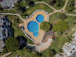 Indoor pool, outdoor pool