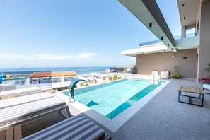 Beheizter Pool