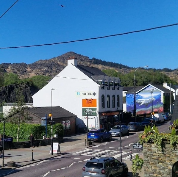 Exterior - Glengarriff Hostel (Glengarriff)