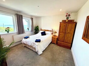 2 Schlafzimmer, Bügeleisen/Bügelbrett, WLAN, Bettwäsche