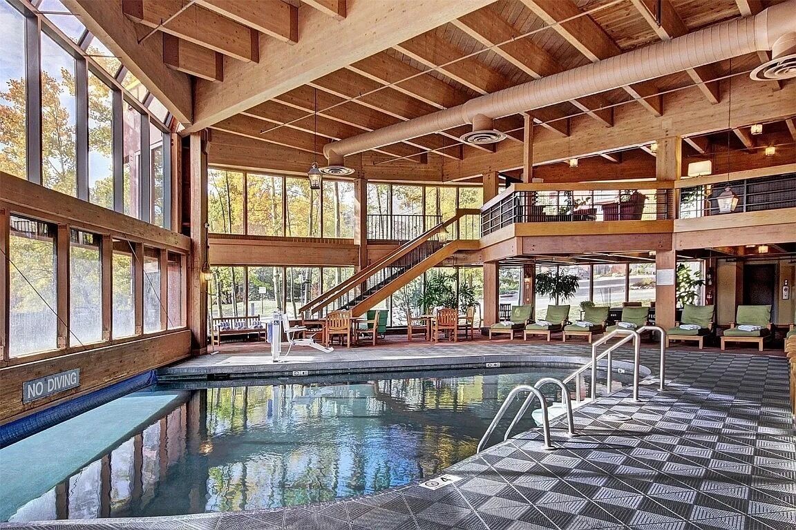 Indendørs pool, udendørs pool