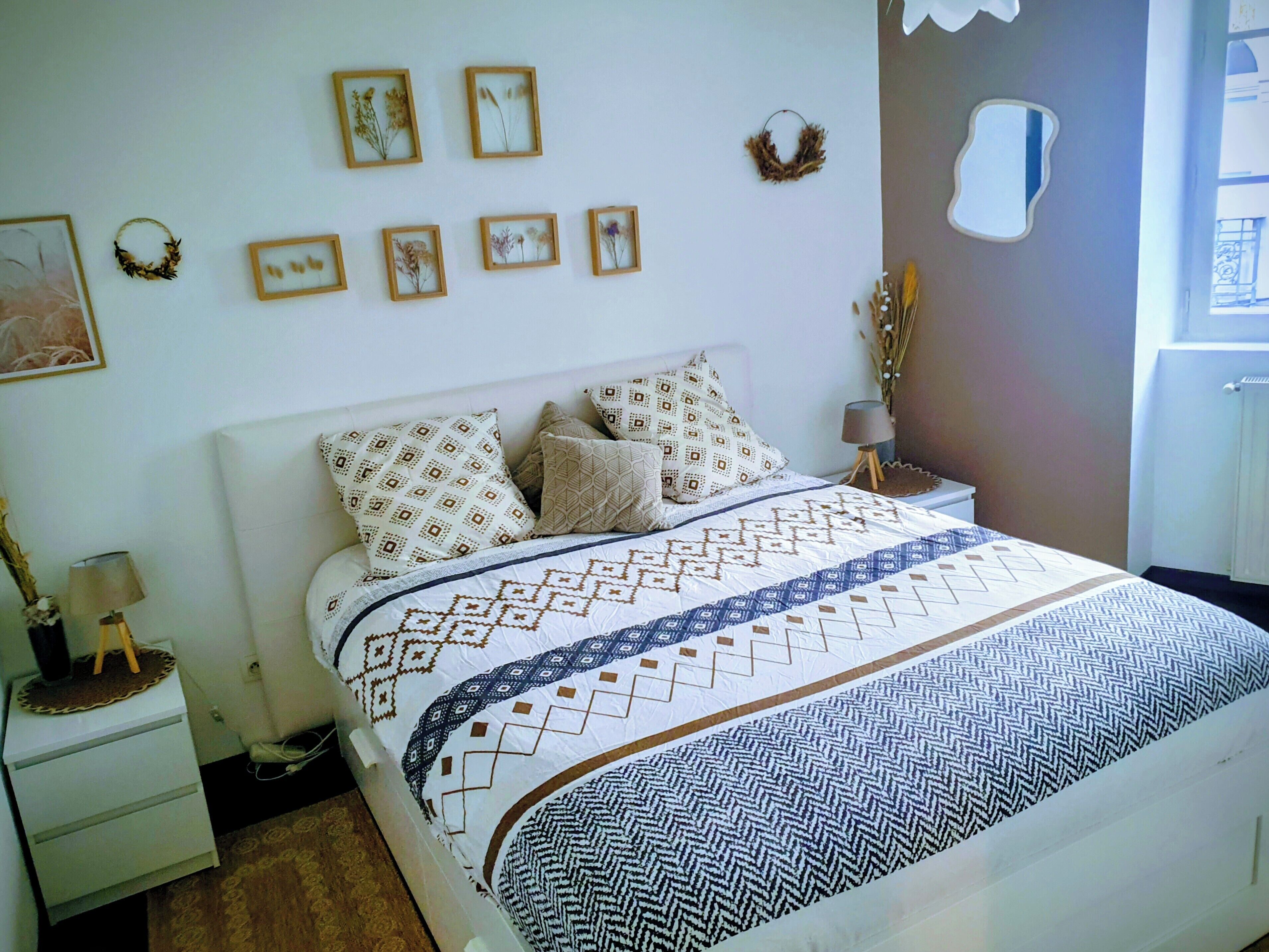 2 bedrooms, desk, iron/ironing board, free WiFi