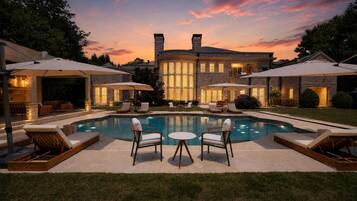 6 bedrooms