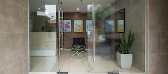 Corporate Stays Home Villamorra