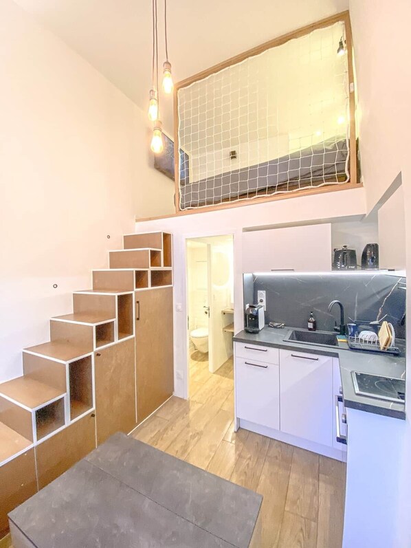 Fridge, oven, toaster