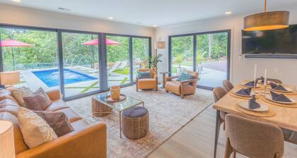 Club Boulders by Pinemark® Pool+Pickleball+HotTub