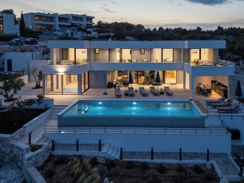 View villas collection - 5 star Villa Blue horizon, pure luxury and comfort