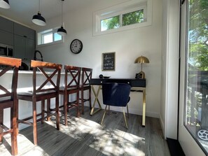 Dining - House of the Rising Sun (Vernon)