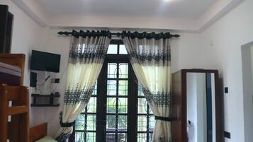 3 bedrooms