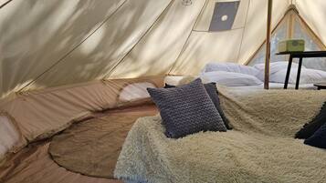1 bedroom, WiFi (free), bed sheets