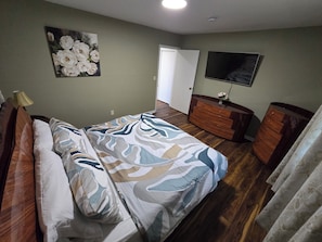 3 Schlafzimmer, Bügeleisen/Bügelbrett, WLAN, Bettwäsche