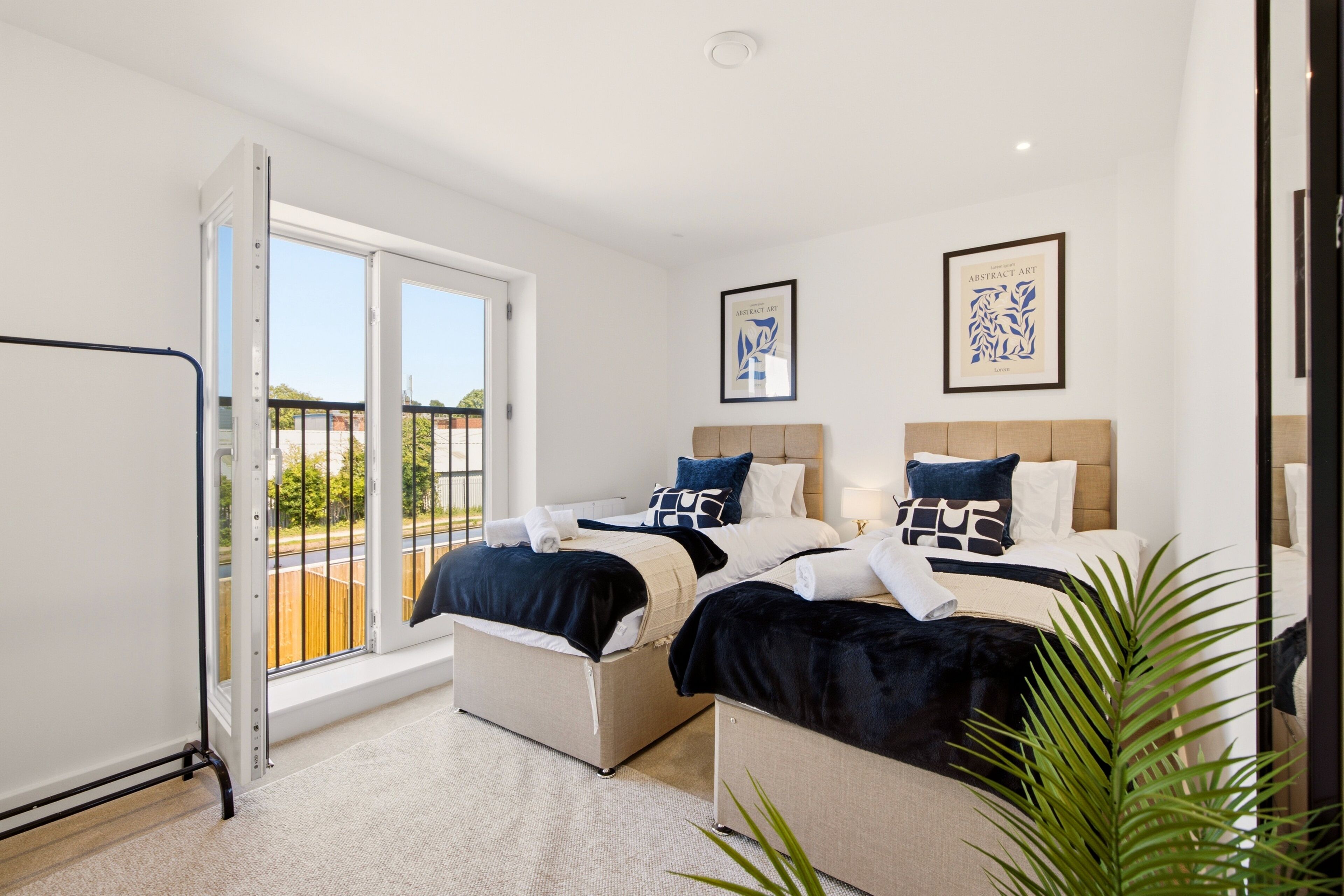 4 bedrooms, desk, iron/ironing board, free WiFi