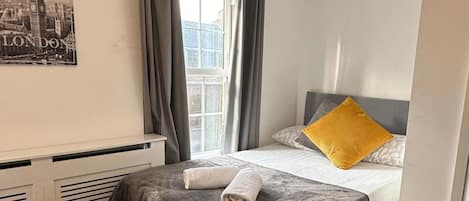 6 bedrooms, free WiFi