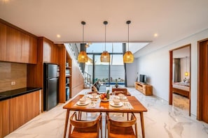 Dining - Villa Lotus Seminyak (Badung)