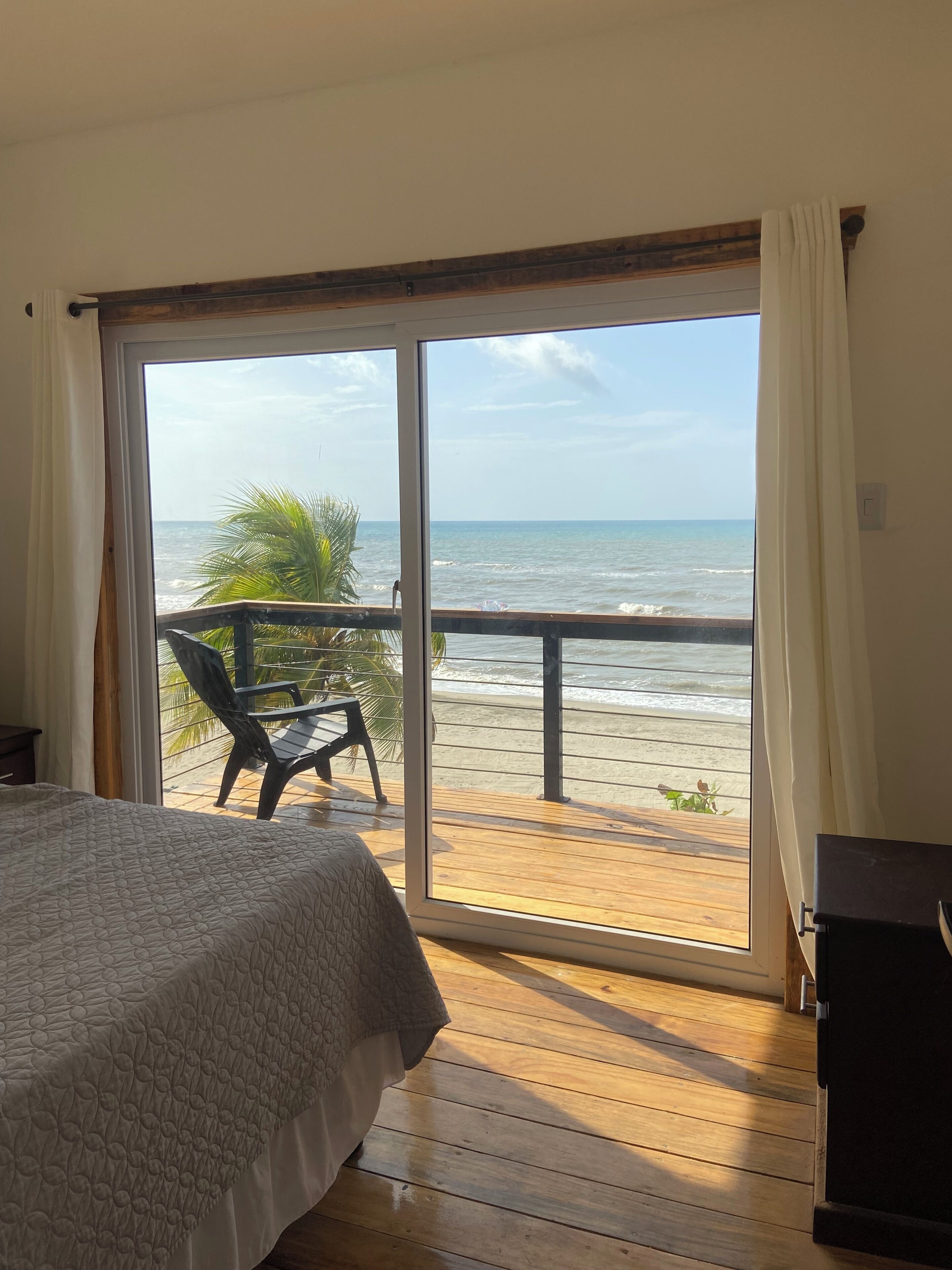 Family Villa, Beachfront | Laptop workspace, free WiFi