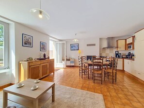 Dining - Erdeven - 4-room house - 66 m² - 1* (ERDEVEN)