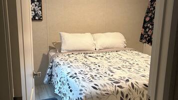 1 quarto, Wi-Fi de cortesia, roupa de cama