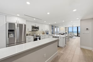 Coffee/tea maker, fridge, microwave, oven - Gulf-Front Condo with Pool & Beach Access (Marco Island)
