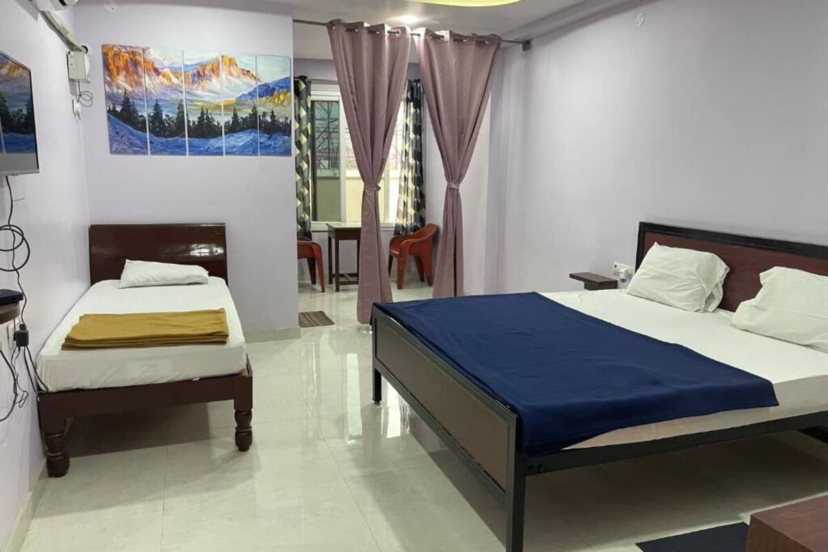 Triple Room, Bay View | WiFi (free)