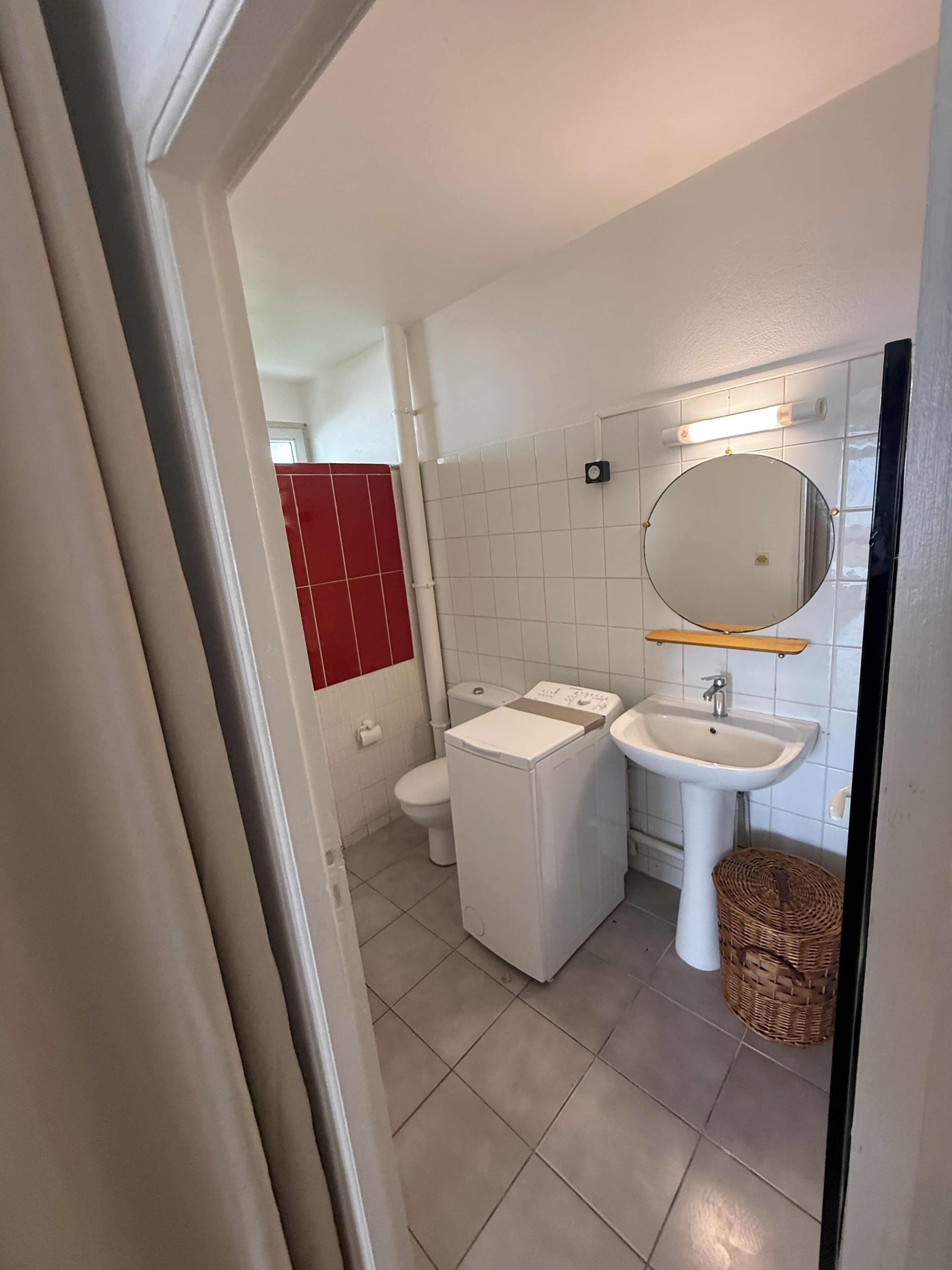 Towels, soap, toilet paper