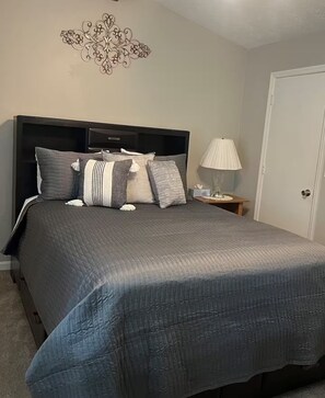 3 Schlafzimmer, Bügeleisen/Bügelbrett, WLAN, Bettwäsche