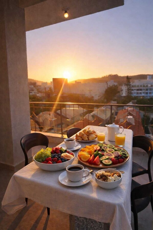Outdoor dining - Coverage in English (Florianópolis)