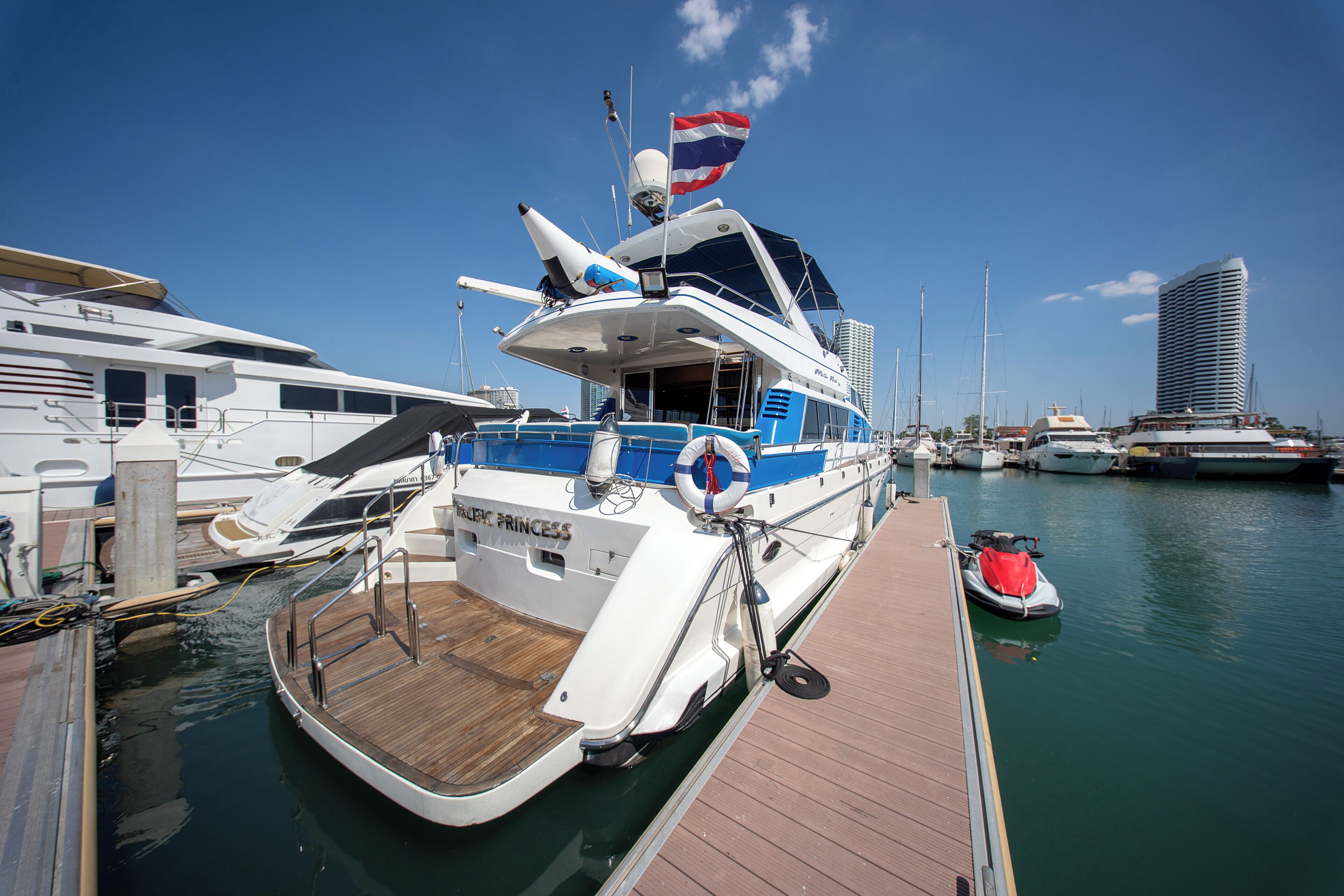 Marina