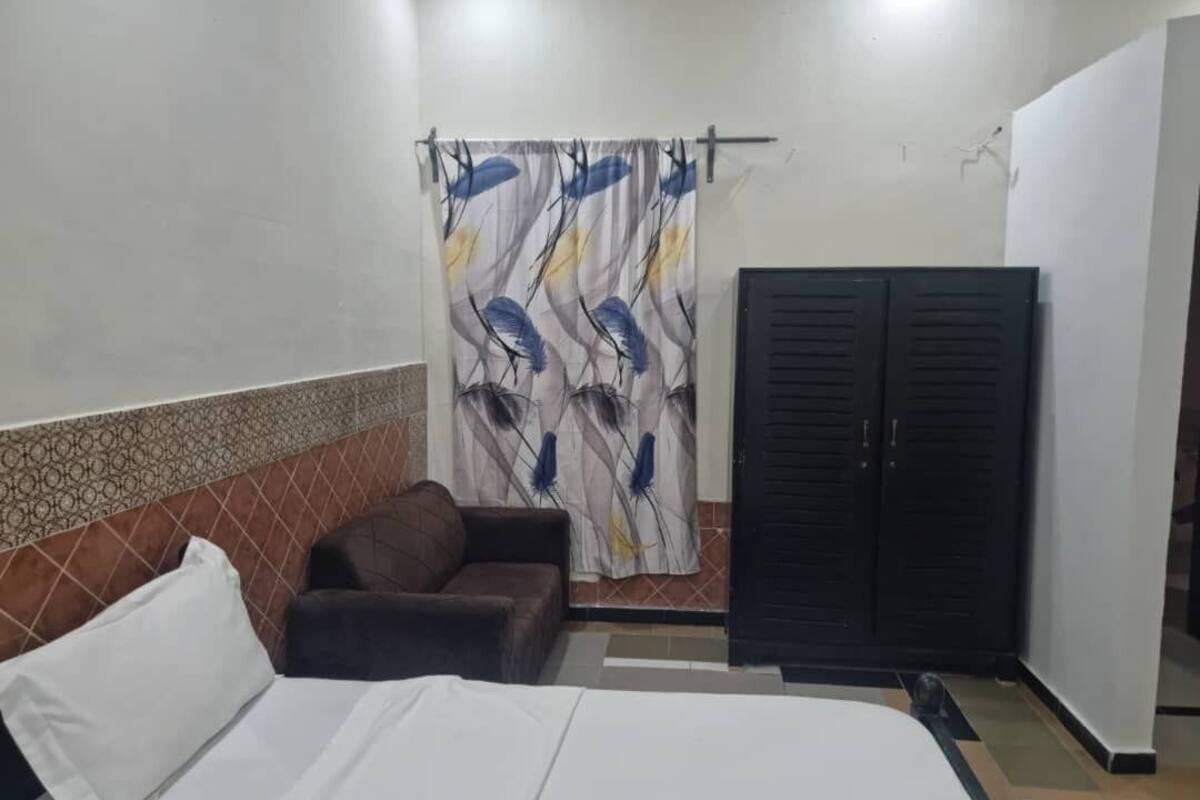 Habitación individual económica | Wifi gratis