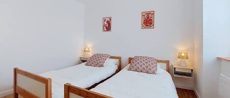 3 habitaciones, escritorio y internet