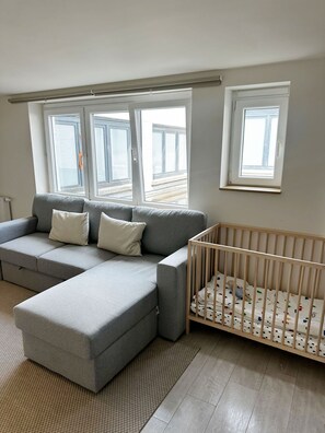 Living area - Comfortable 1BR Apt Central Ghent (Gent)