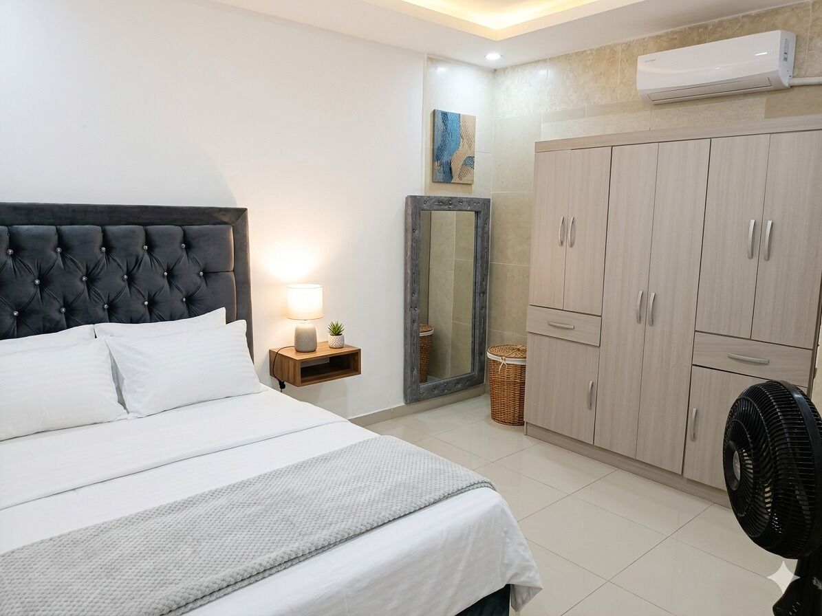 2 bedrooms, WiFi (free), bed sheets
